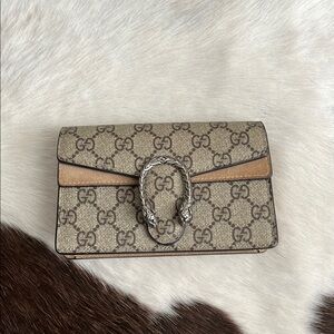 Gucci Cream and Brown Clutch with Iconic Design mini size